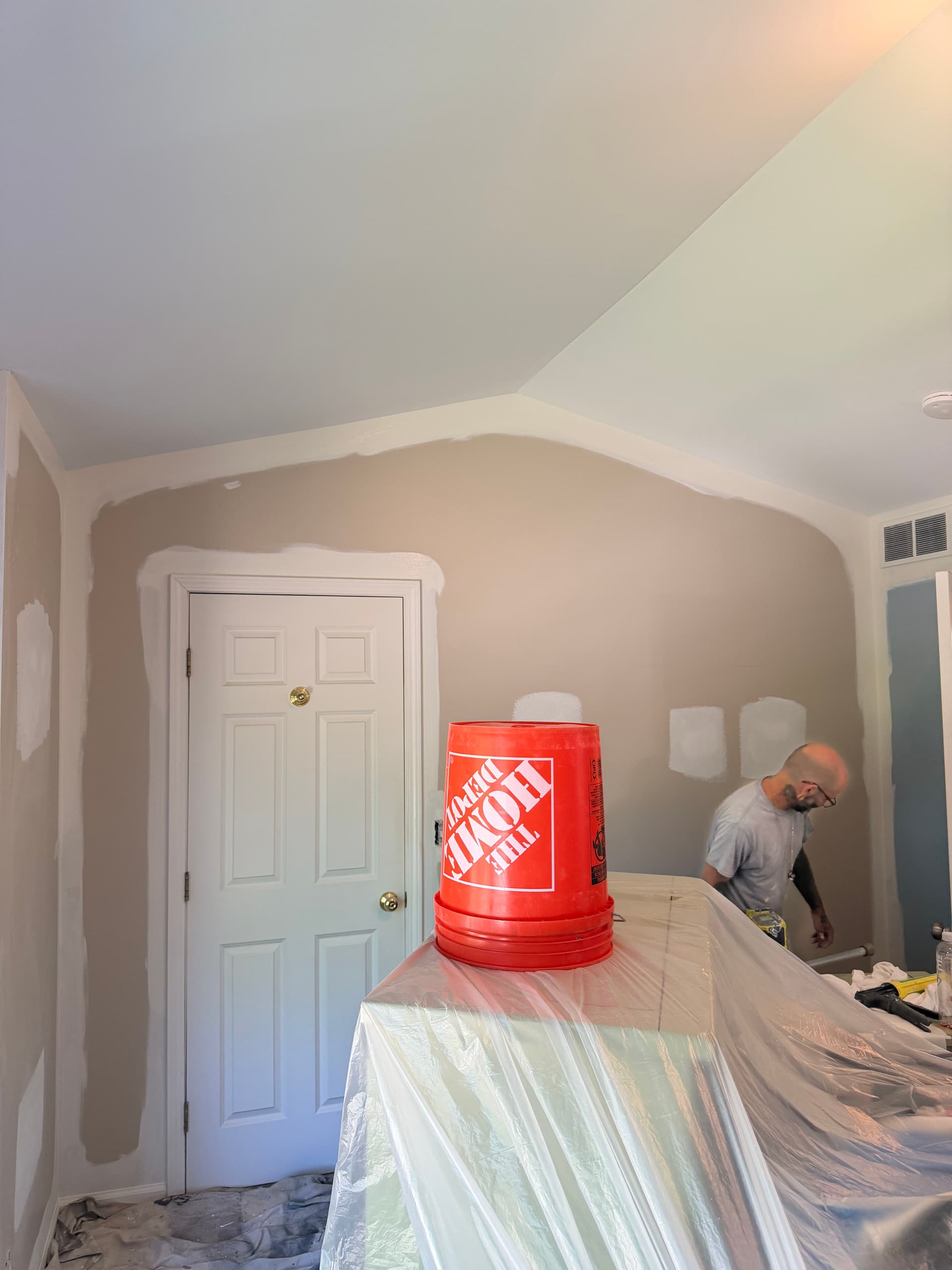 Gallery photos for Rotted Exterior Trim Replaced and Full Interior Paint Refresh: Image #3